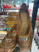 LADIES FOOTWEAR- no7
