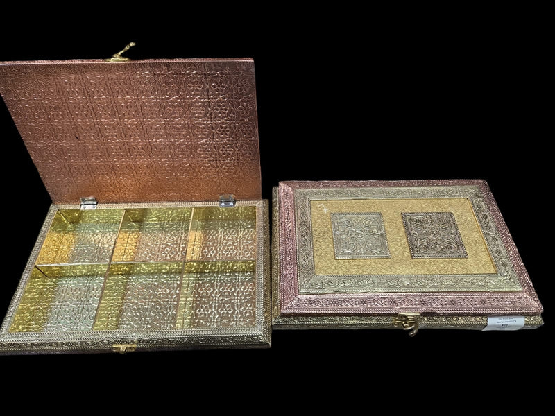 Meena Dry Fruit Box
