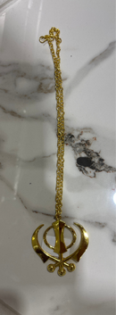 Hanging Golden Khanda