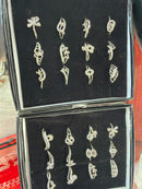 AD Finger Ring