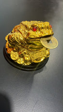 Golden Polyresin Three-Legged Money Toad Feng Shui Statue