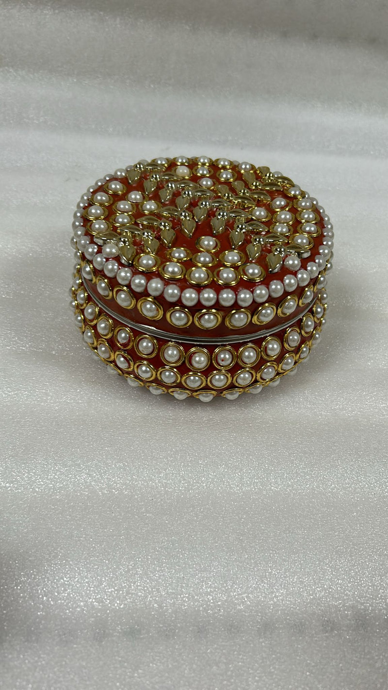 ROUND BOX