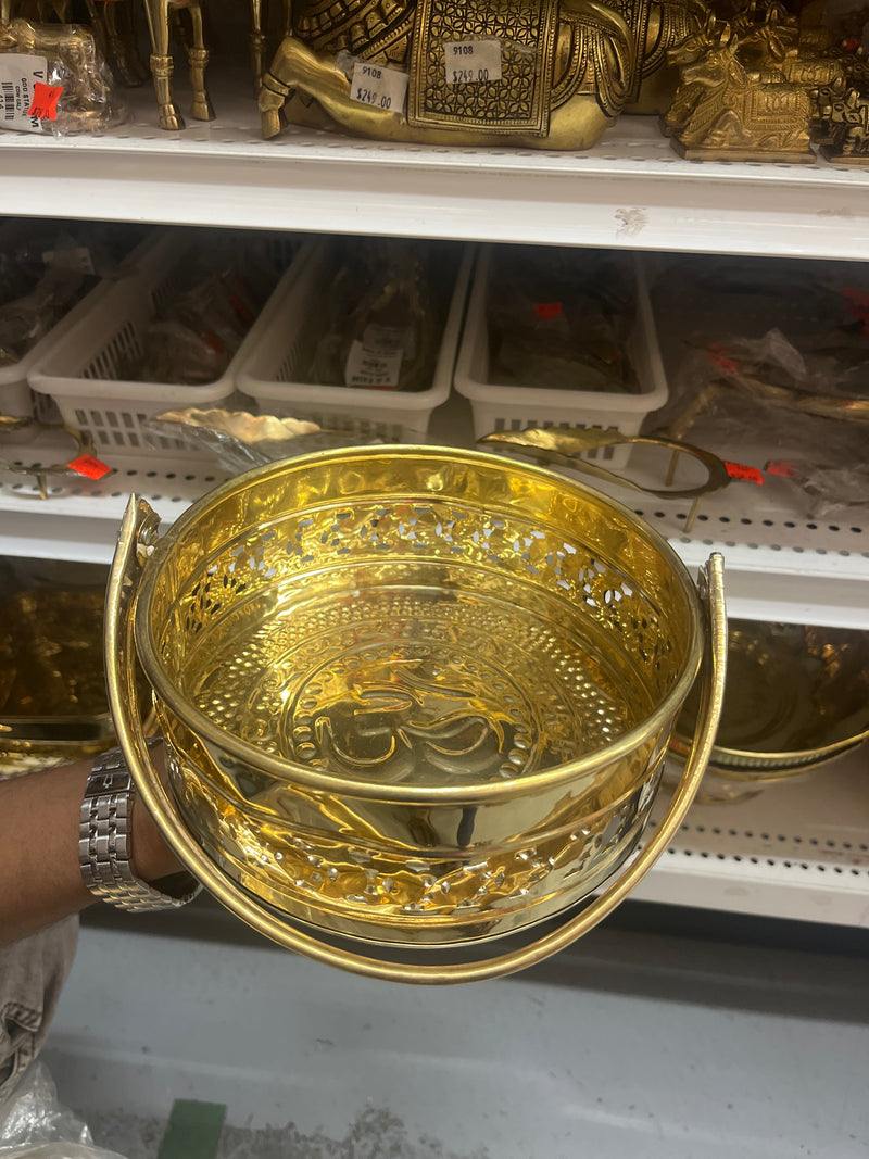 Brass Basket Square