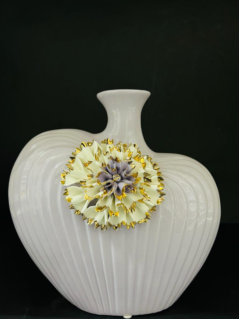 Vase (Ceramic)