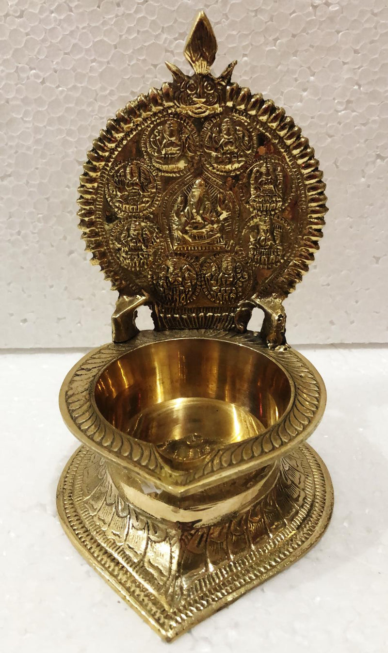 Brass Kamakshi Lamp / Diya