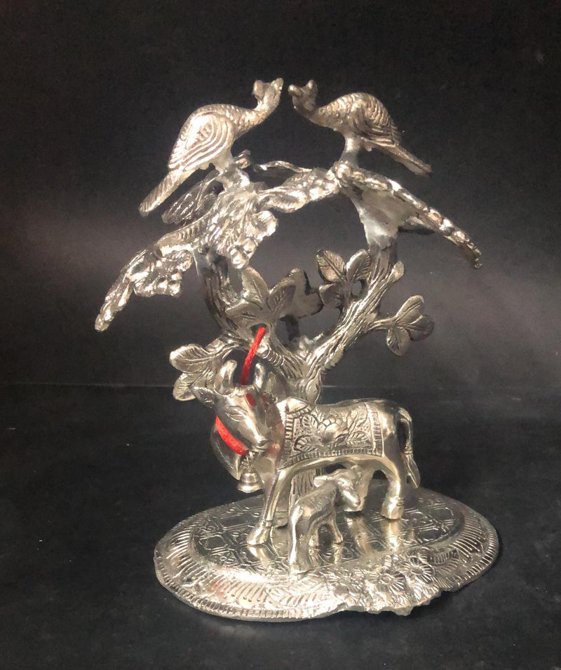 Cow & Calf statue