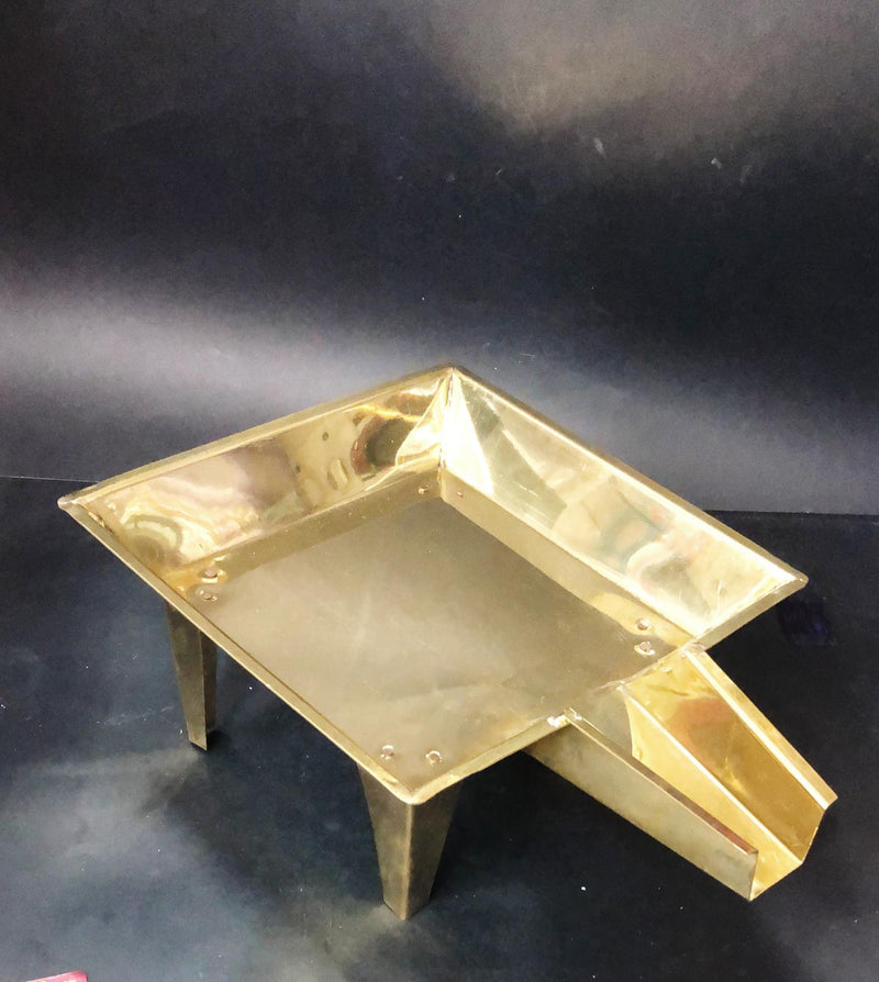 Abhishek Plate Stand